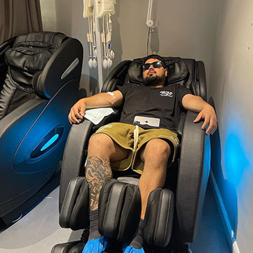 IV therapy at Regenerate Me inside the LINQ Hotel